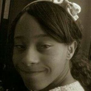 Meet your Posher, Sheliah